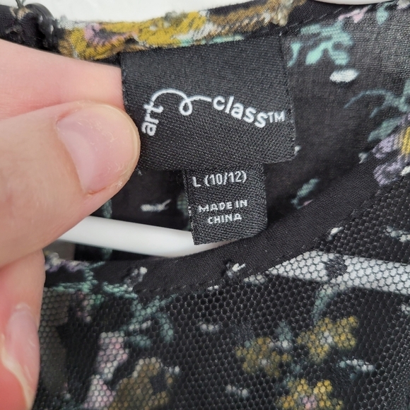 Art Class Girls 10/12 Large Black Long Sleeve Blouse Floral Lace Swiss Dot Shirt - Picture 2 of 5